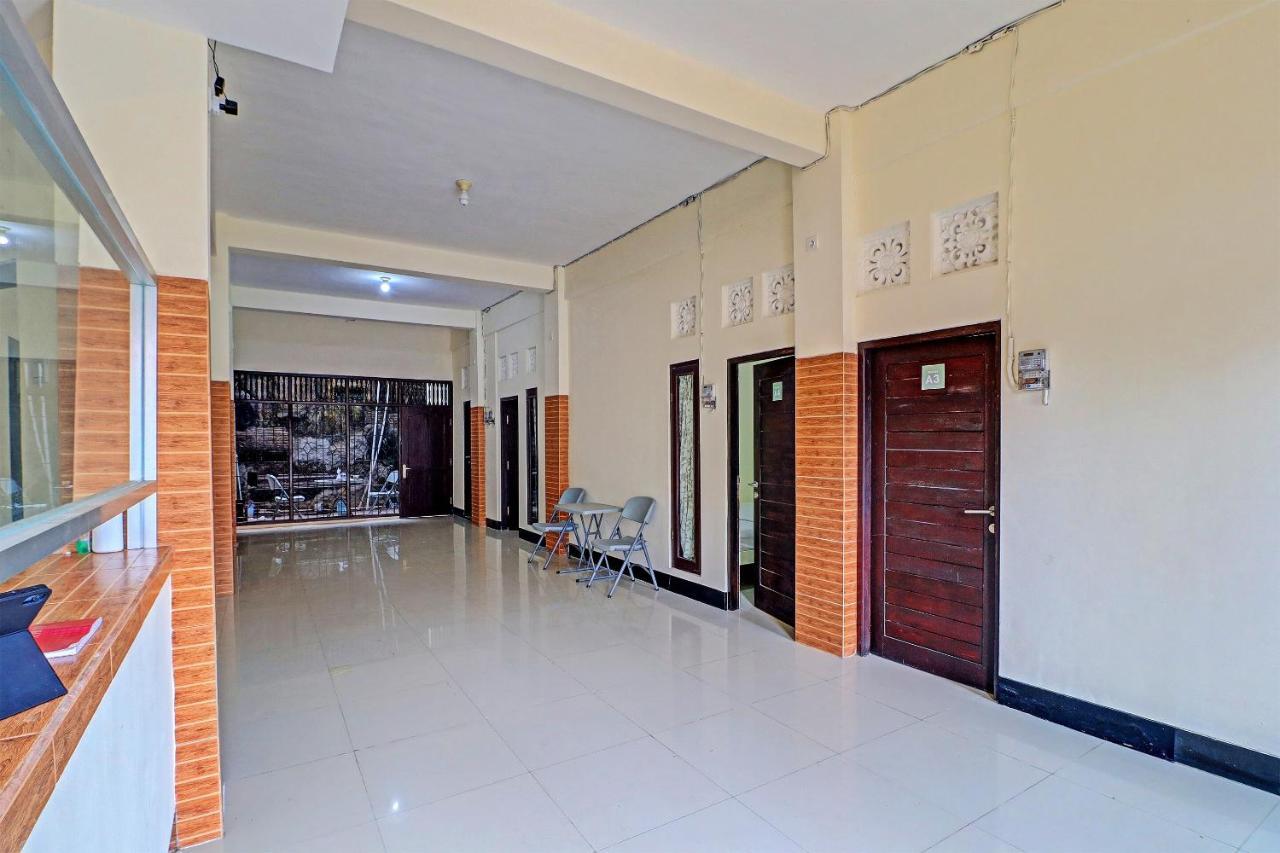 Oyo 91864 Holistic Stay Jimbaran Jimbaran (Bali) Exterior photo