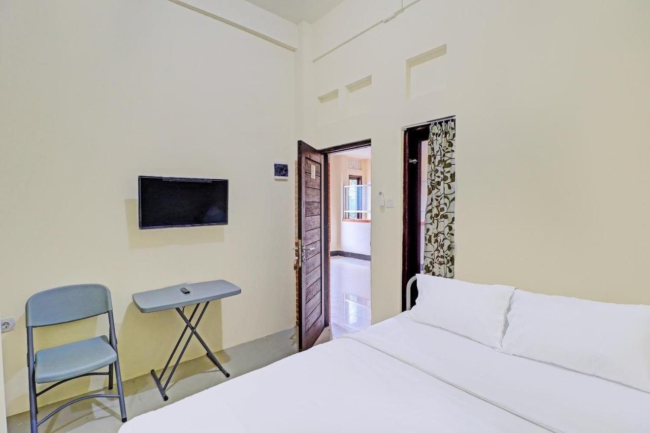Oyo 91864 Holistic Stay Jimbaran Jimbaran (Bali) Exterior photo
