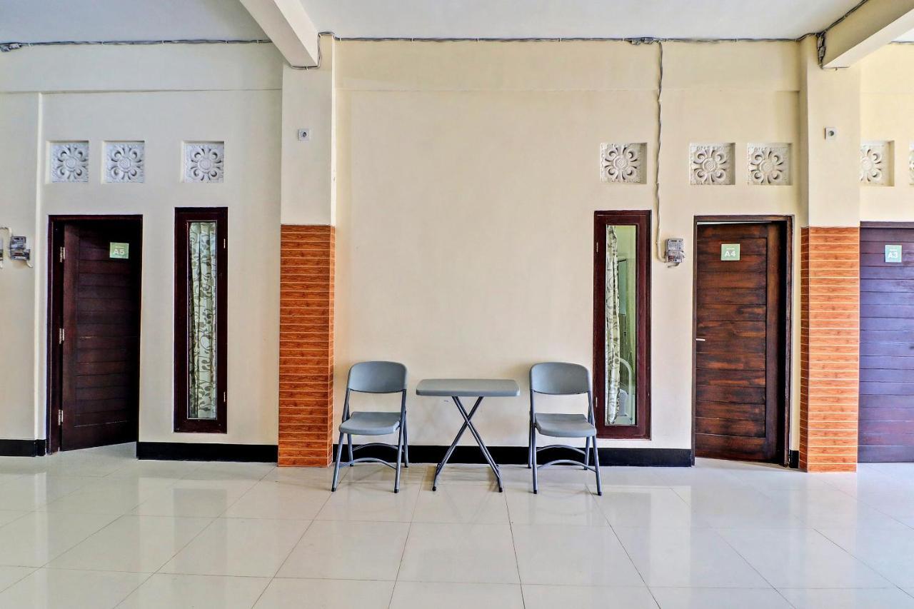 Oyo 91864 Holistic Stay Jimbaran Jimbaran (Bali) Exterior photo