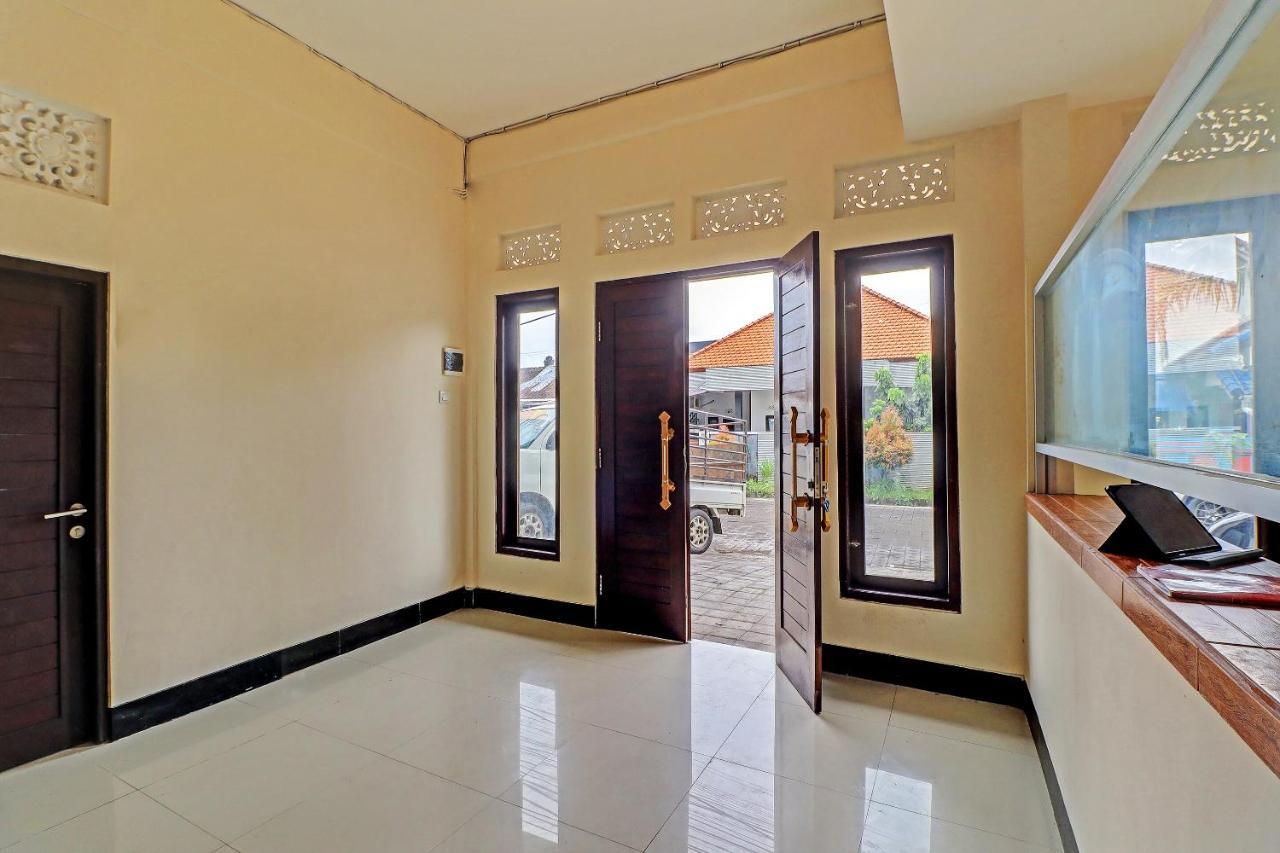 Oyo 91864 Holistic Stay Jimbaran Jimbaran (Bali) Exterior photo