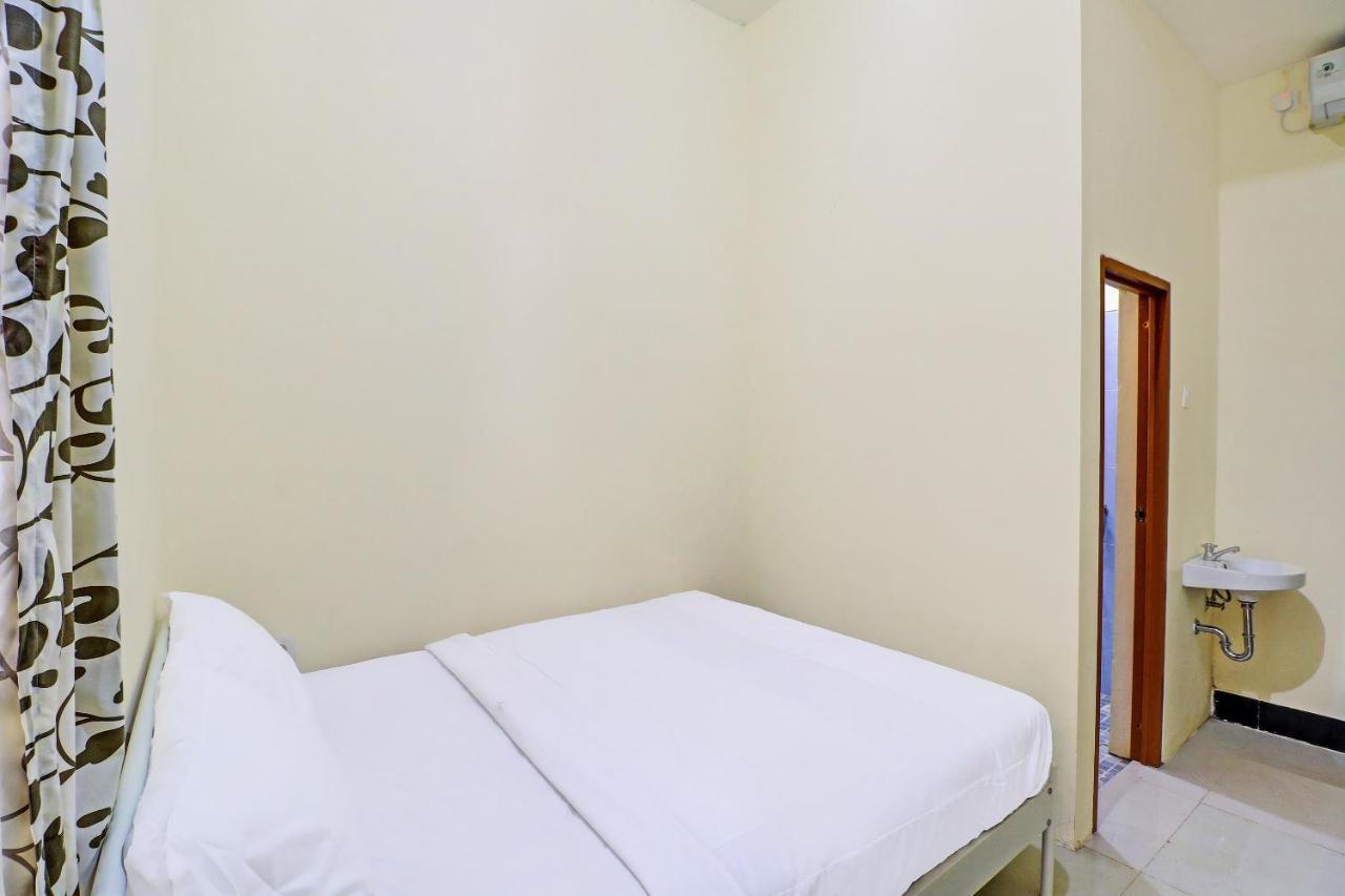 Oyo 91864 Holistic Stay Jimbaran Jimbaran (Bali) Exterior photo