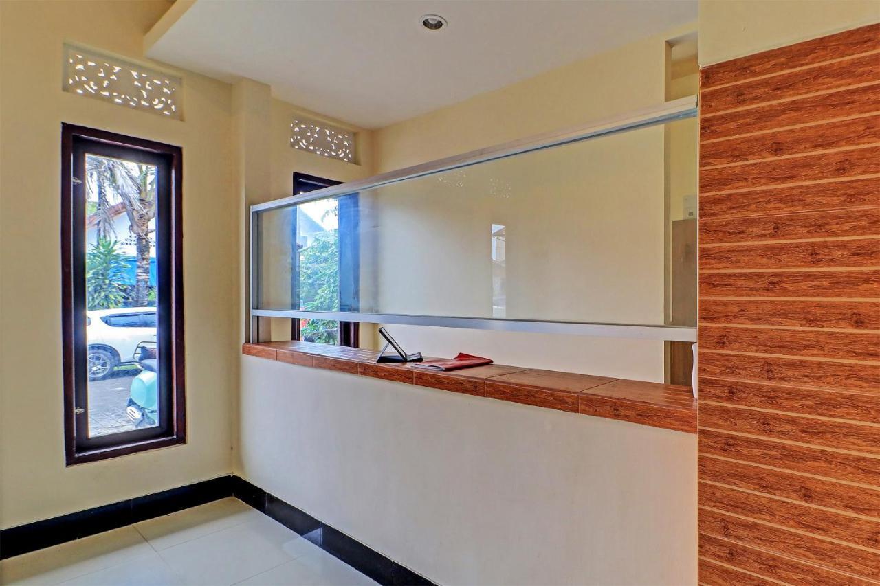 Oyo 91864 Holistic Stay Jimbaran Jimbaran (Bali) Exterior photo