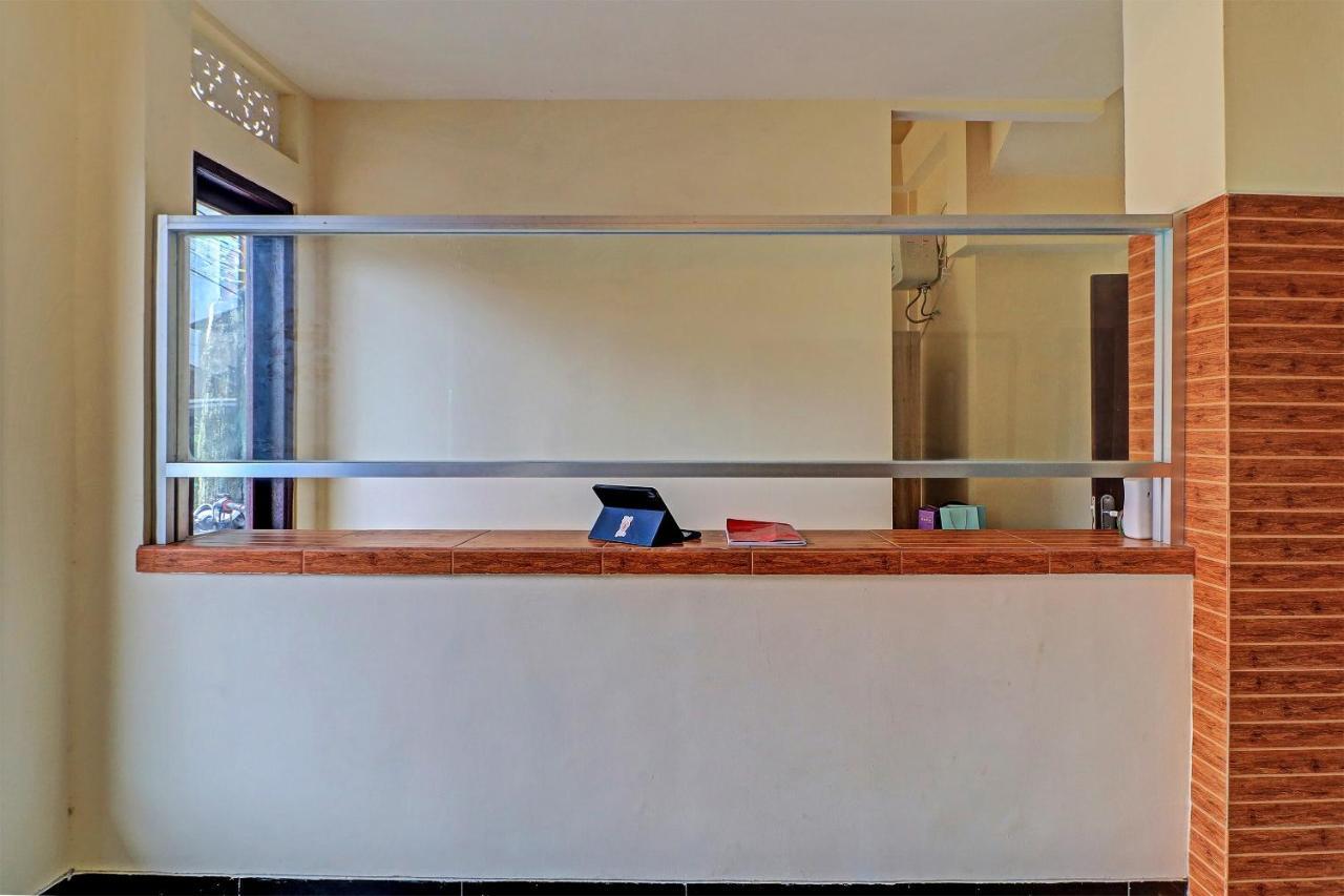 Oyo 91864 Holistic Stay Jimbaran Jimbaran (Bali) Exterior photo