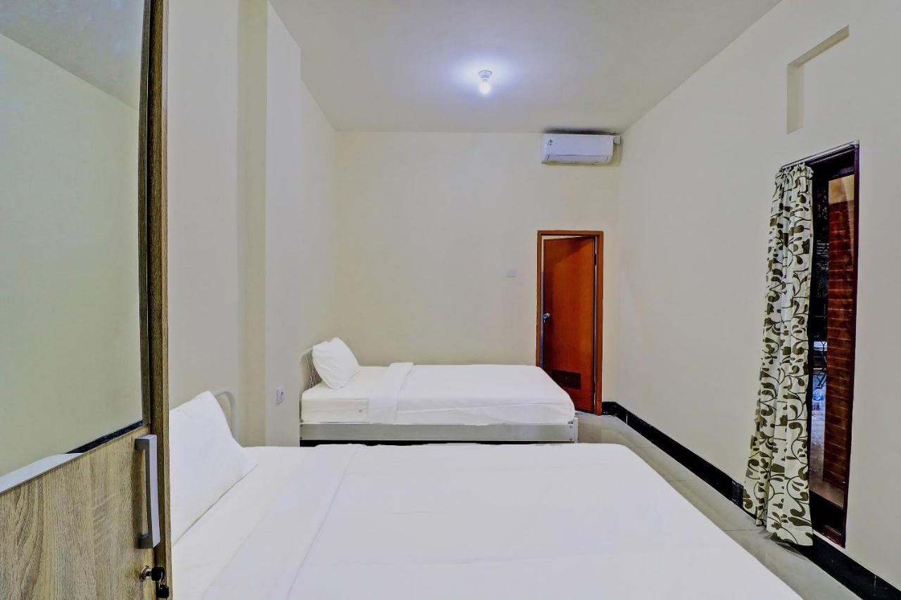 Oyo 91864 Holistic Stay Jimbaran Jimbaran (Bali) Exterior photo